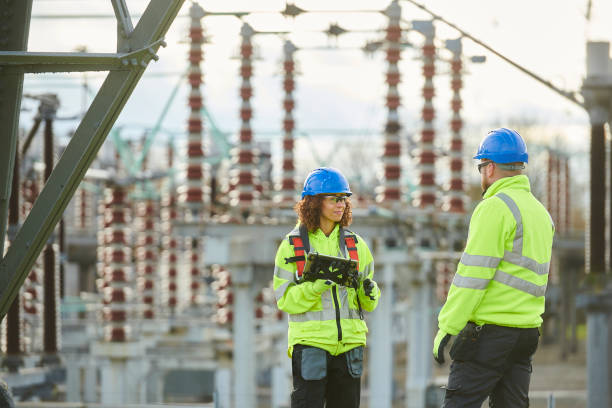 Best Local Electrician Companies  in Lewiston, CA